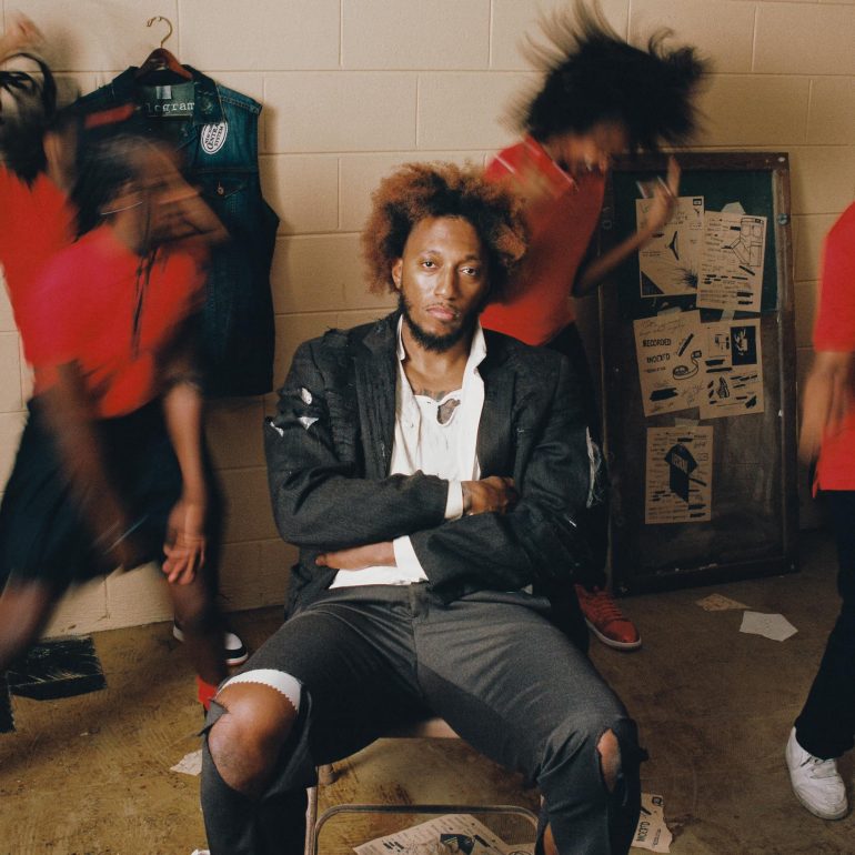 Lecrae’s “Church Clothes 4” Lights Up Hip-Hop Chart – BigBigHit
